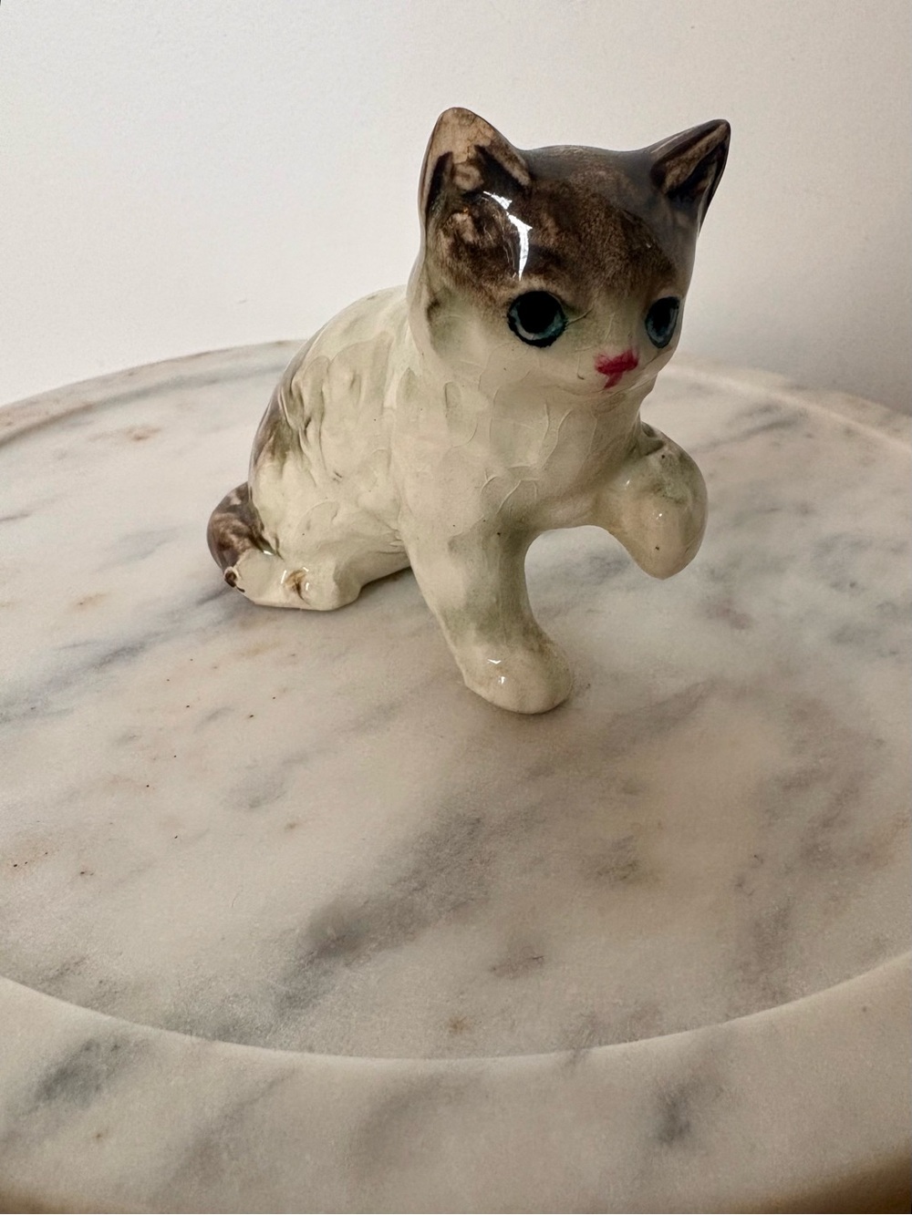 Vintage Japan Ceramic Kitten Cat Figurine